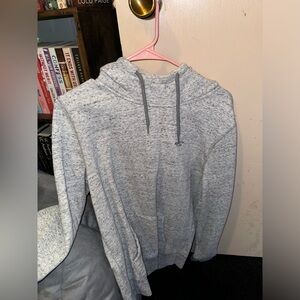 Grey hollister hoodie.